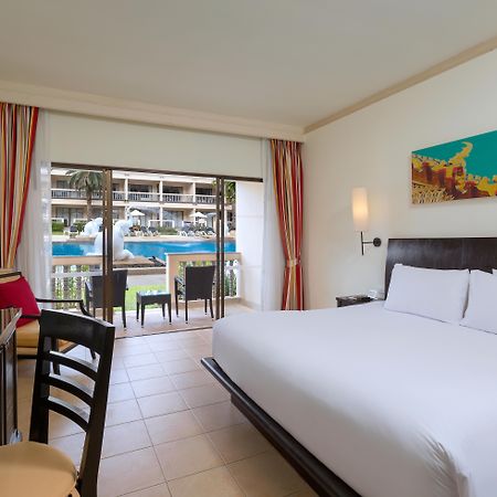 Centara Kata Resort Phuket Exterior photo