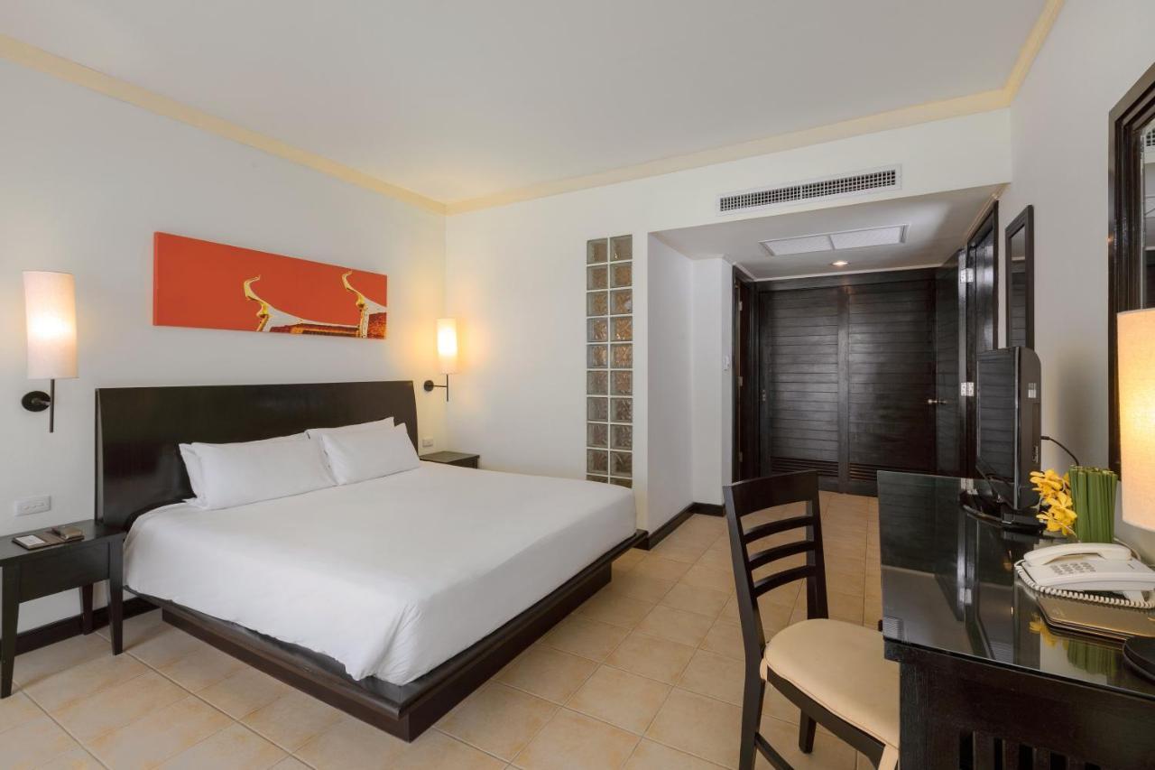 Centara Kata Resort Phuket Exterior photo
