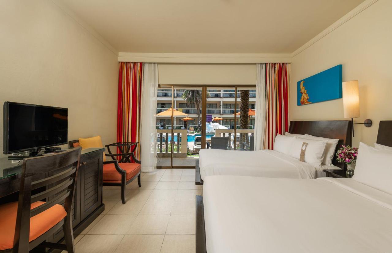 Centara Kata Resort Phuket Exterior photo