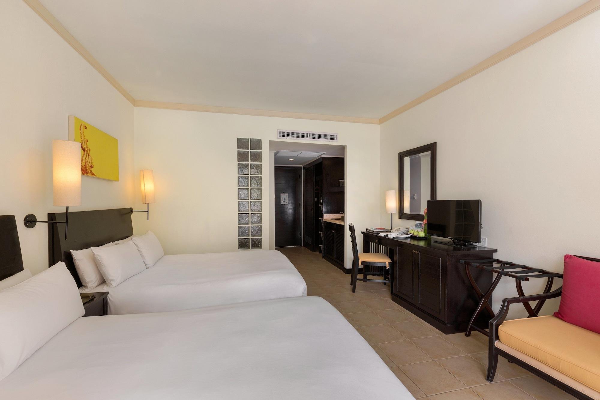 Centara Kata Resort Phuket Exterior photo