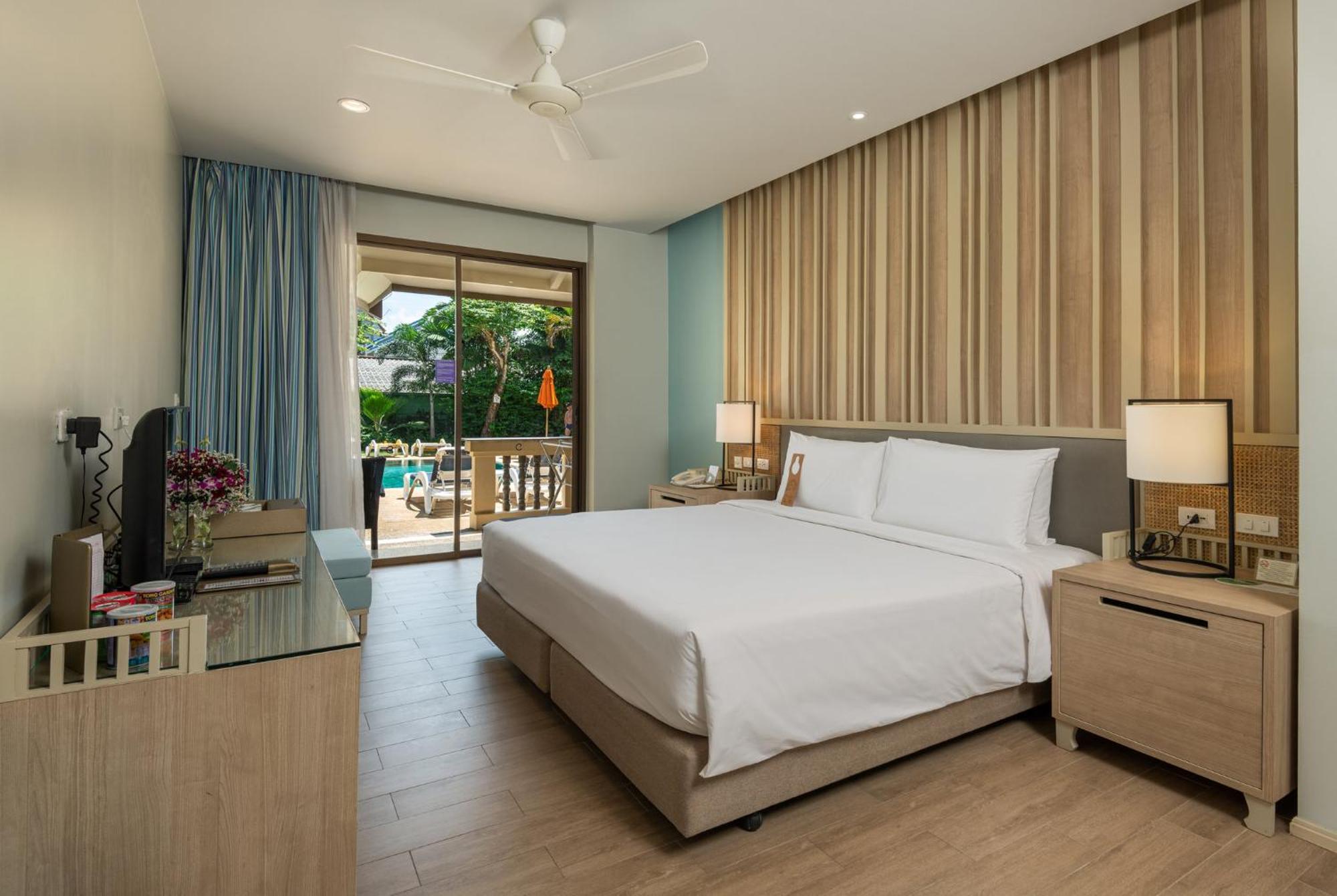 Centara Kata Resort Phuket Exterior photo